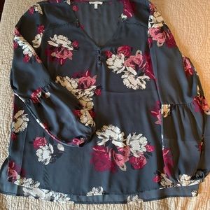 Maurices long sleeve floral blouse